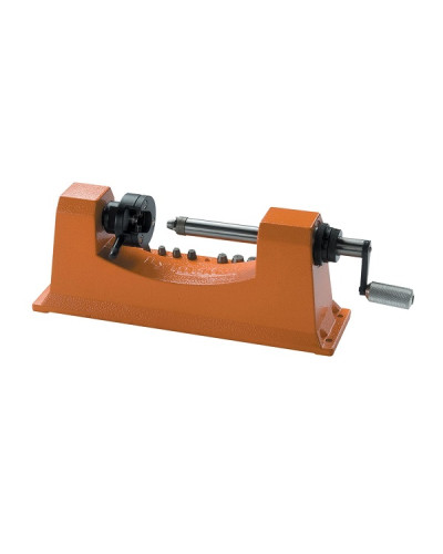 Lyman Universal Case Trimmer w/Carbide Cutter & 9 Pilot Multi-Pk - 